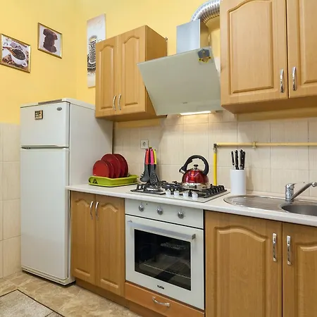 Vera In The ♥of Apartment Lviv