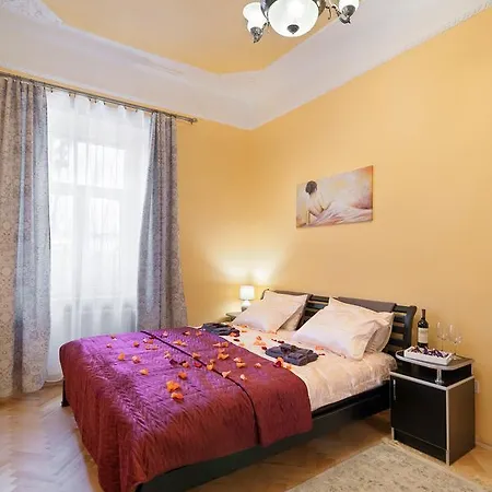 Vera In The ♥of Lägenhet