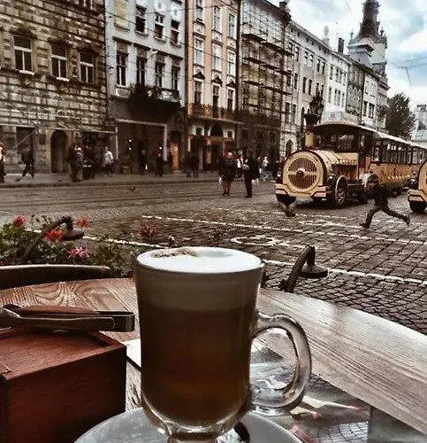 Vera In The ♥of Apartman Lviv